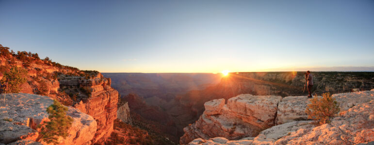 Projection: Equirectangular (2)
FOV: 225 x 102
Ev: 10.63