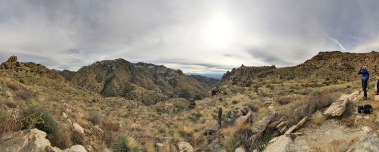 Projection: Cylindrical (1)
FOV: 294 x 96
Ev: 14.17